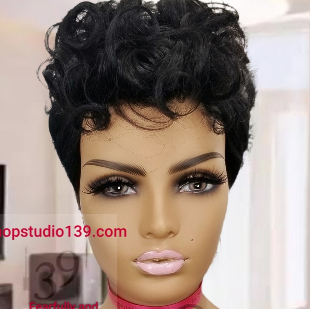 Mohawk pixie wig - Picture 3 of 4